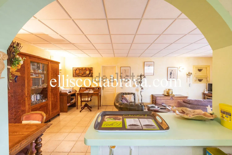 Casa independiente en Barrio Riells