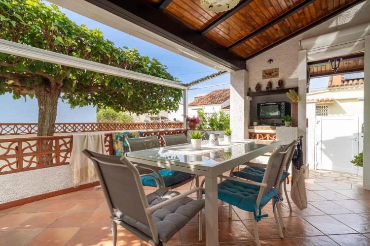 Casa independiente en Passatge Bellcaire
